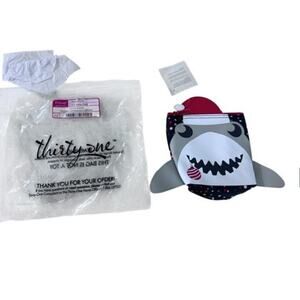 NWT! "Thirty One" Shark Cool Zip Snacker Holiday Kids Kitchen School Lunch Small